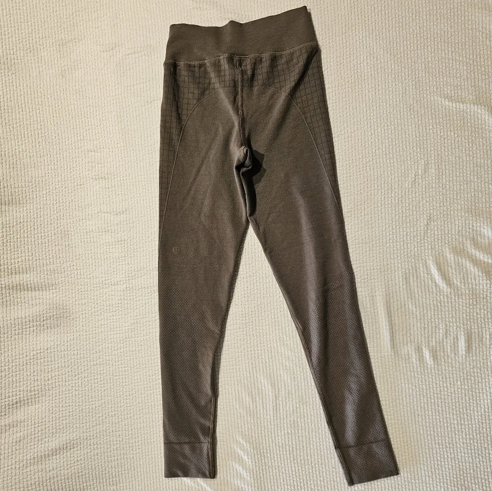 lululemon Lab Seamless W'ool-Blend Tight color rover(Grey) size 4